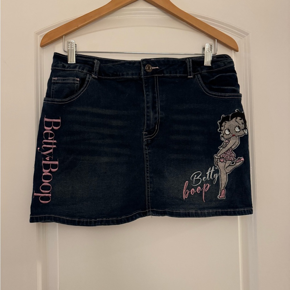 Betty Boop Embroidered Denim Skirt - Dark Blue and Pink